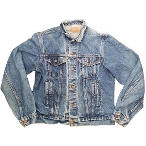 Vintage 80s distressed Levi's trucker denim jacket